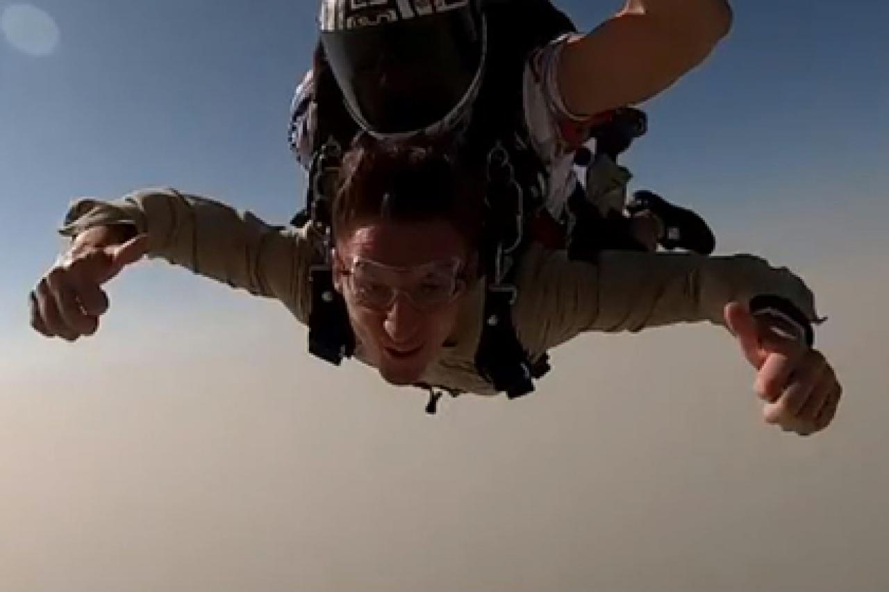 Павел Воля прыжок прыжок с парашютом в Дубае